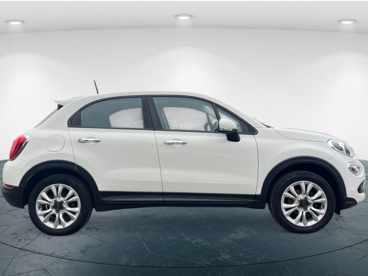 Used Fiat 500X 2016 for sale - 76273717: Photo 3
