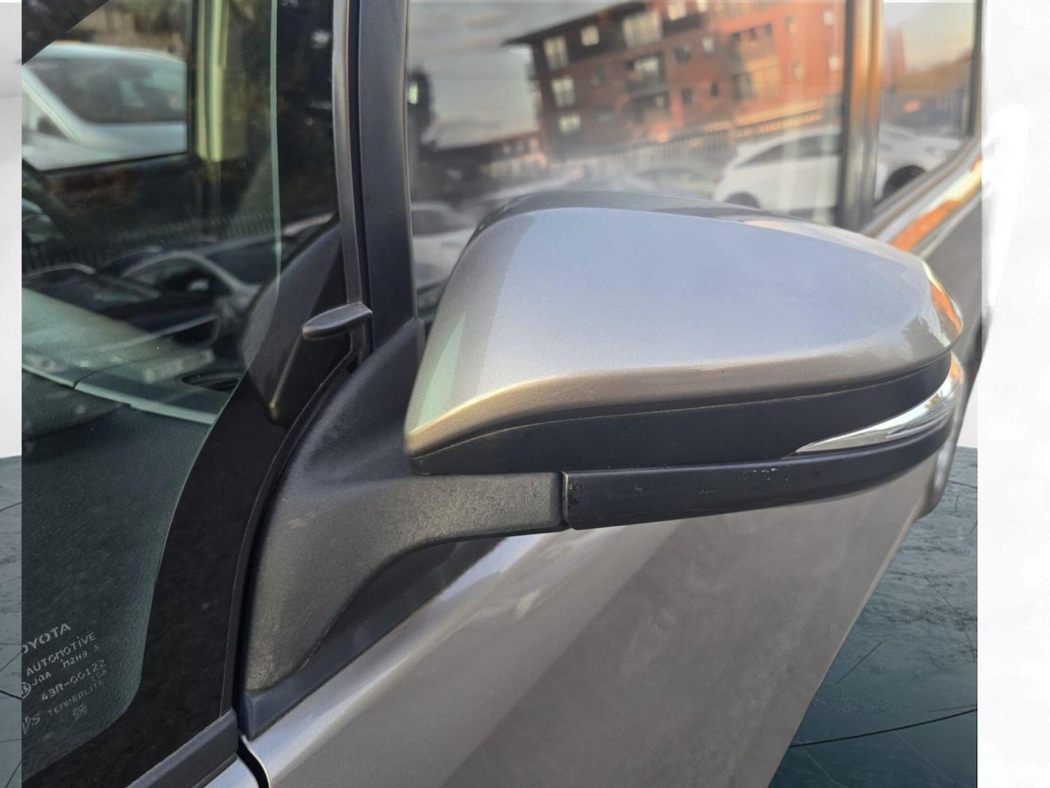 Used Toyota Voxy for sale - 76211702: Photo 28