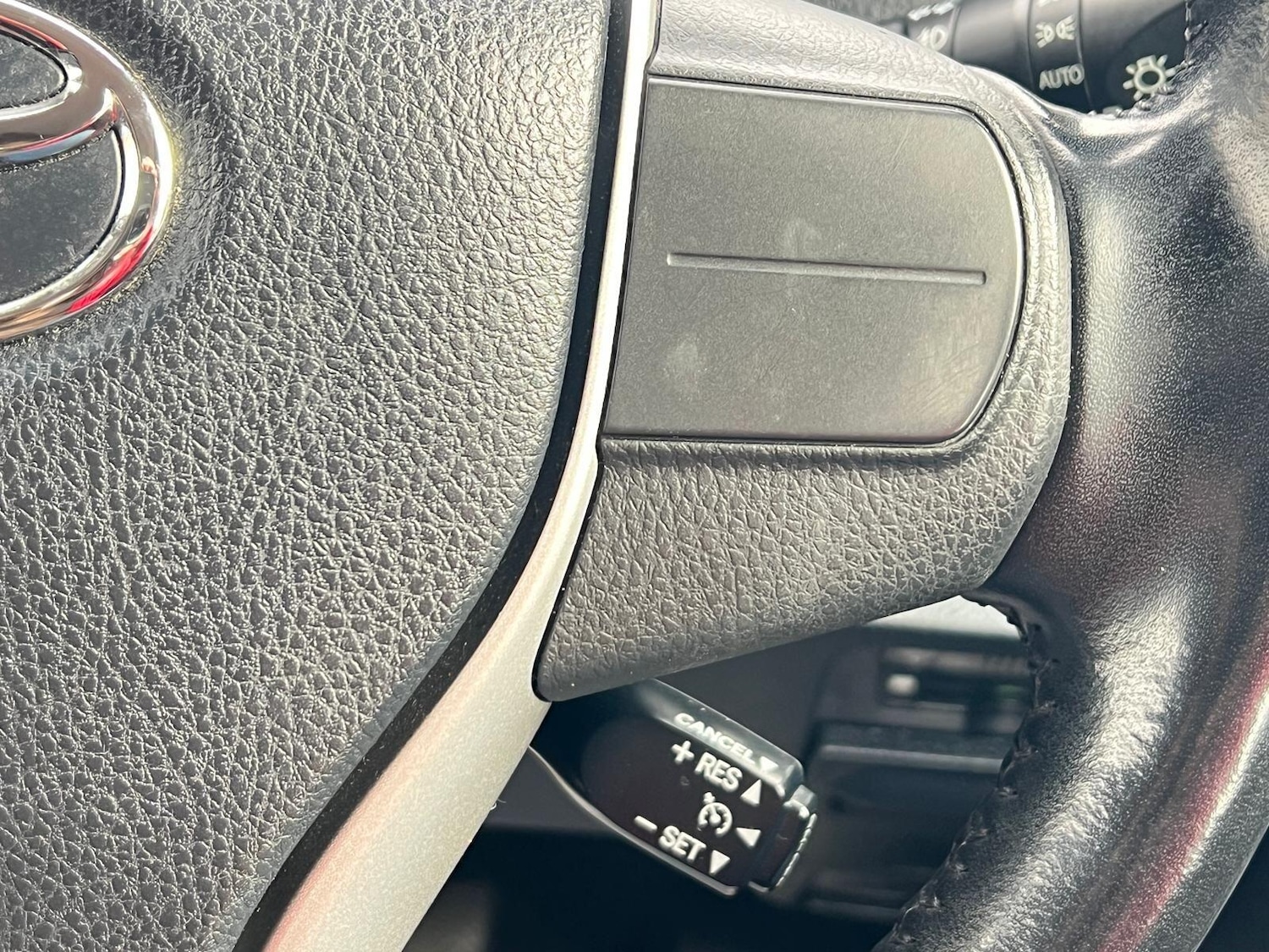 Used Toyota Voxy for sale - 76211702: Photo 34