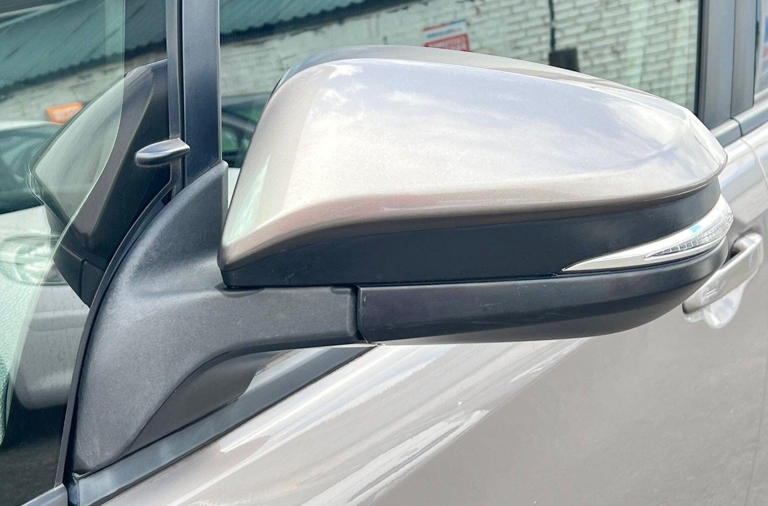 Used Toyota Voxy for sale - 76211702: Photo 57