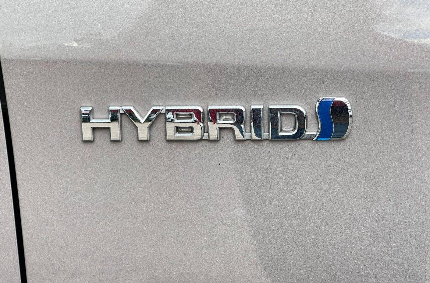 Used Toyota Voxy for sale - 76211702: Photo 65