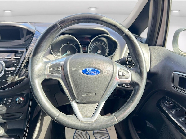Used Ford B-MAX 2014 for sale - 76186917: Photo 24