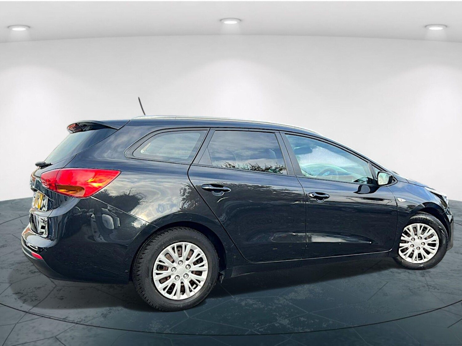 Used Kia Ceed 2016 for sale - 76186879: Photo 4