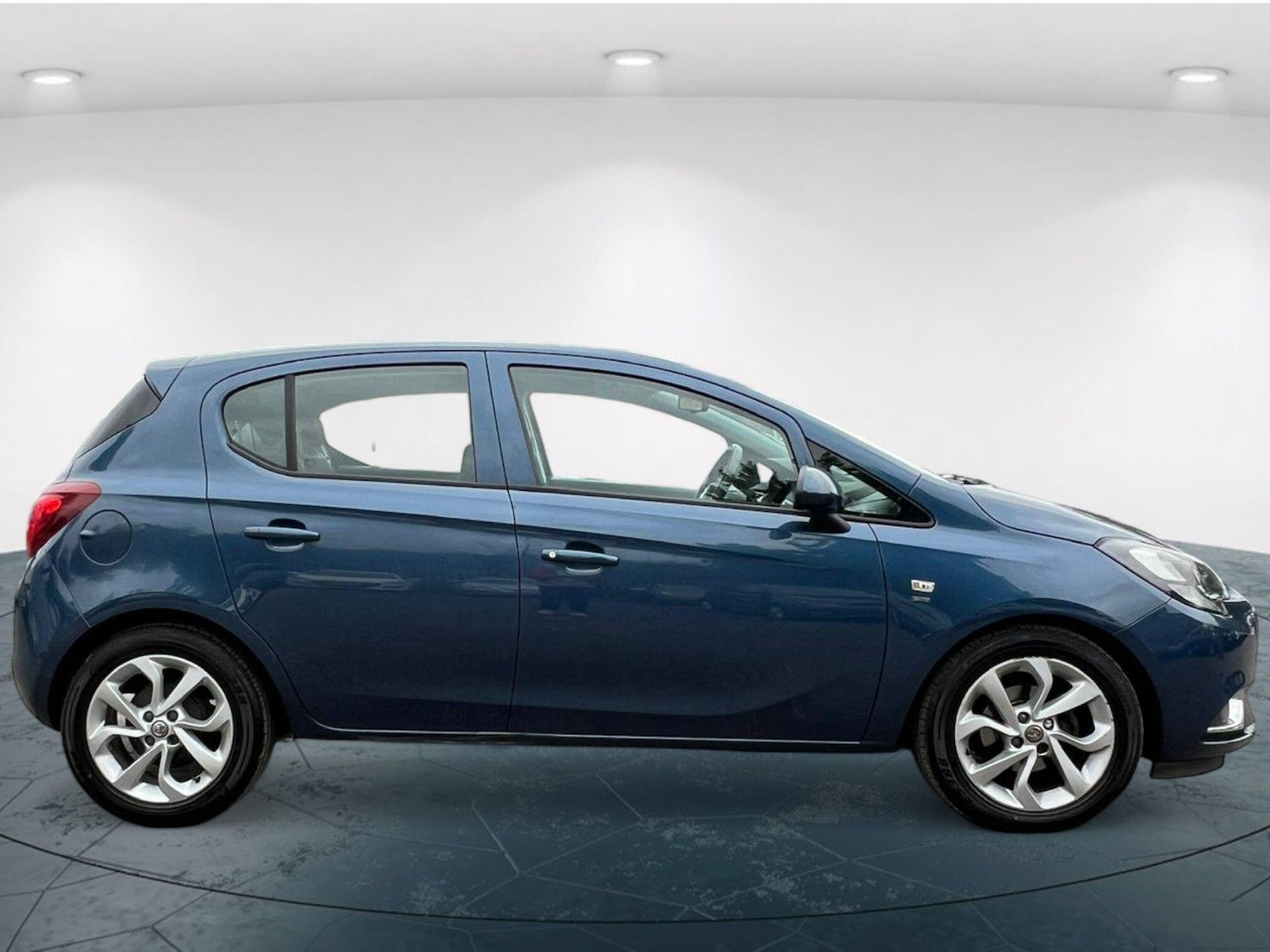 Used Vauxhall Corsa 2017 for sale - 76299832: Photo 3