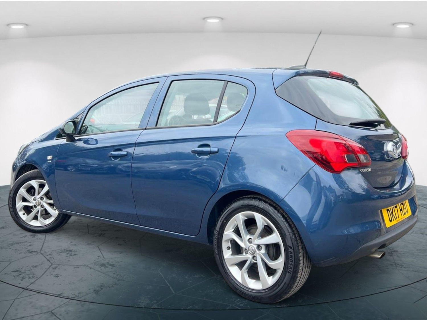 Used Vauxhall Corsa 2017 for sale - 76299832: Photo 7