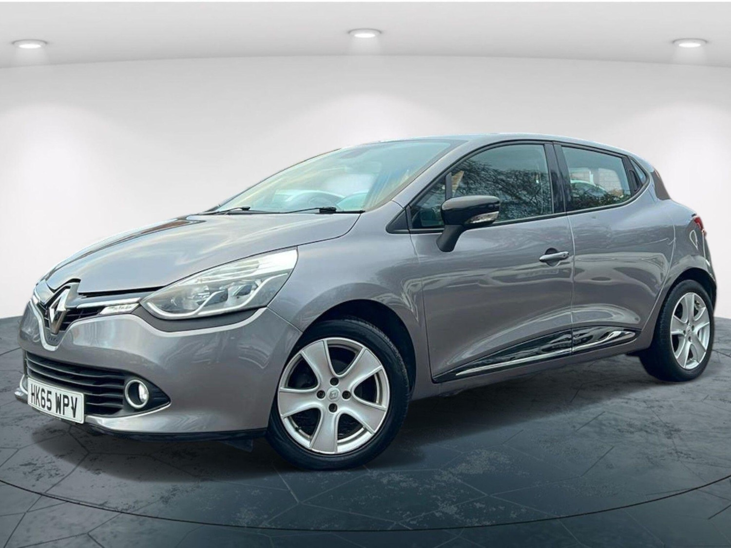 Used Renault Clio 2015 for sale - 76693566: Photo 10