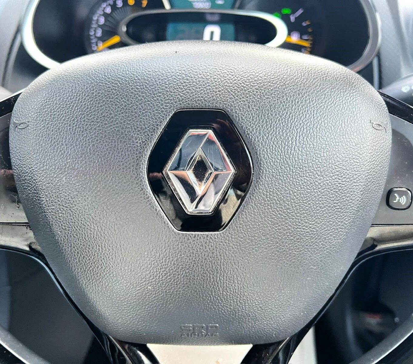 Used Renault Clio 2015 for sale - 76693566: Photo 25