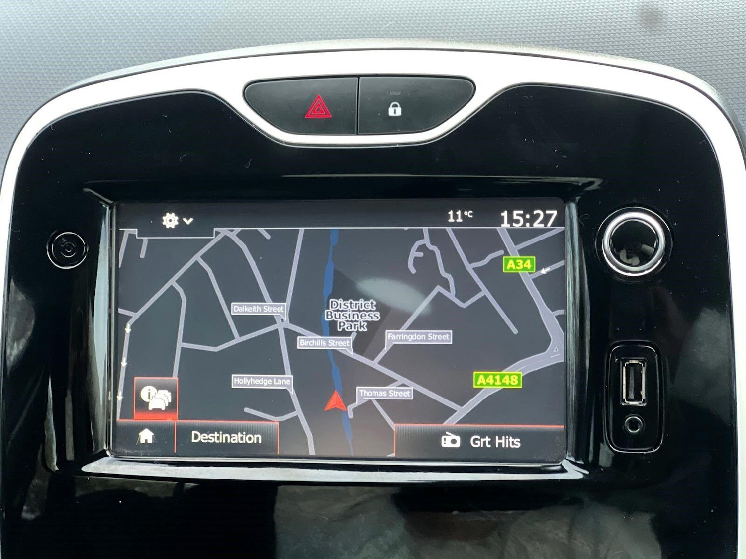 Used Renault Clio 2015 for sale - 76693566: Photo 37