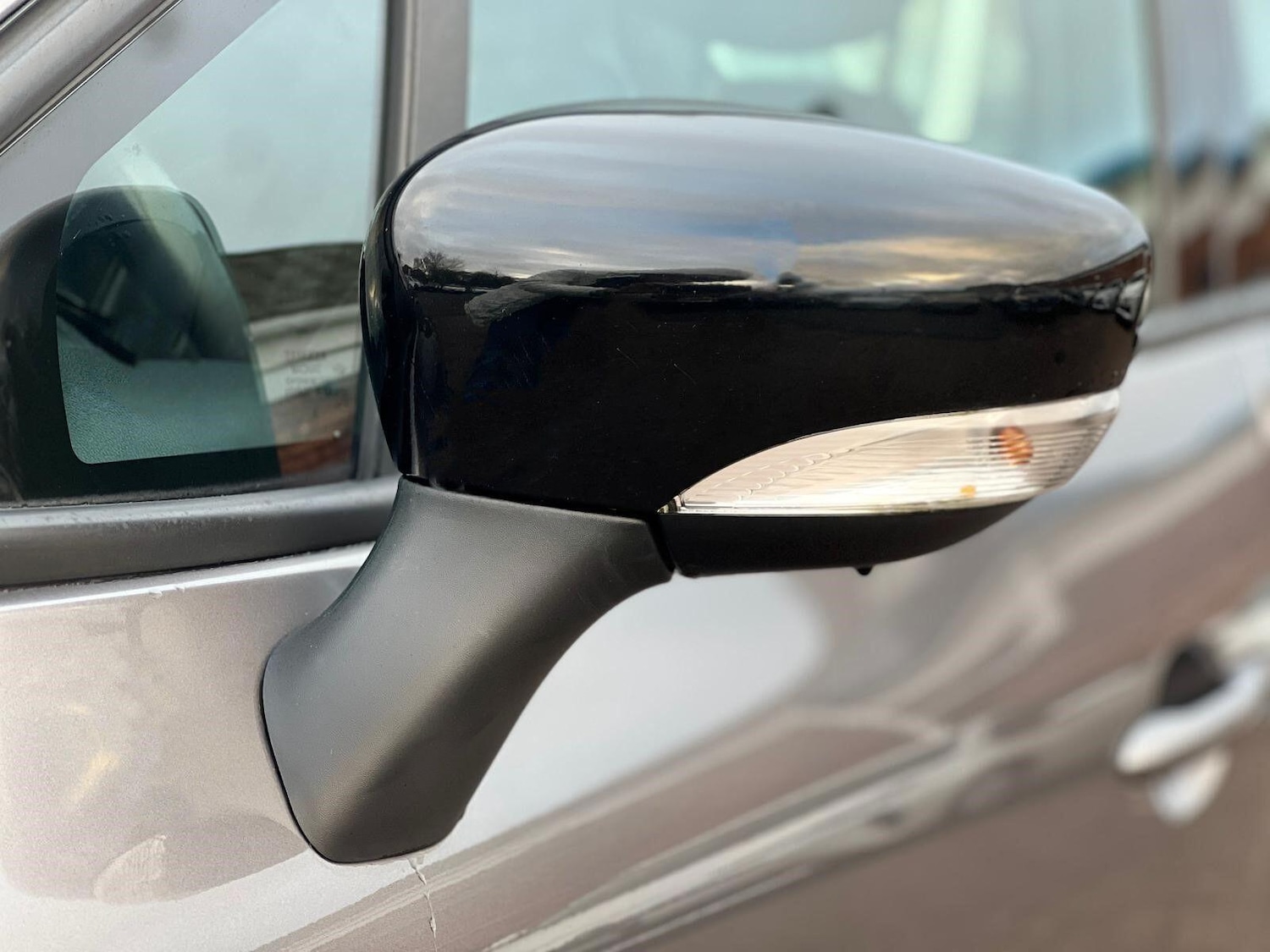 Used Renault Clio 2015 for sale - 76693566: Photo 45