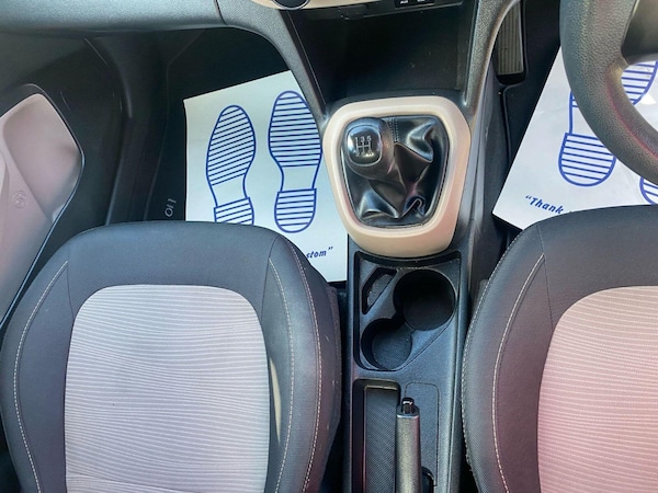 Used Hyundai i10 2016 for sale - 76211728: Photo 26