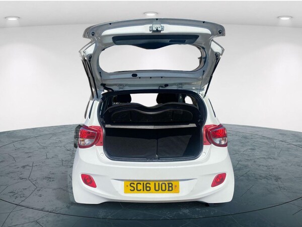 Used Hyundai i10 2016 for sale - 76211728: Photo 31