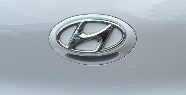 Used Hyundai i10 2016 for sale - 76211728: Photo 35