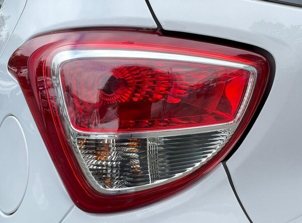 Used Hyundai i10 2016 for sale - 76211728: Photo 37