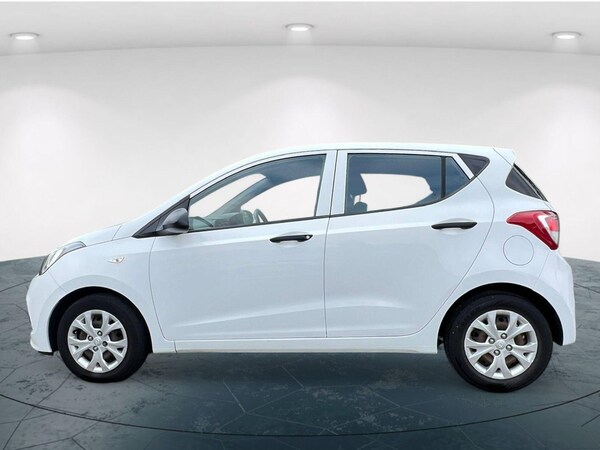 Used Hyundai i10 2016 for sale - 76211728: Photo 8