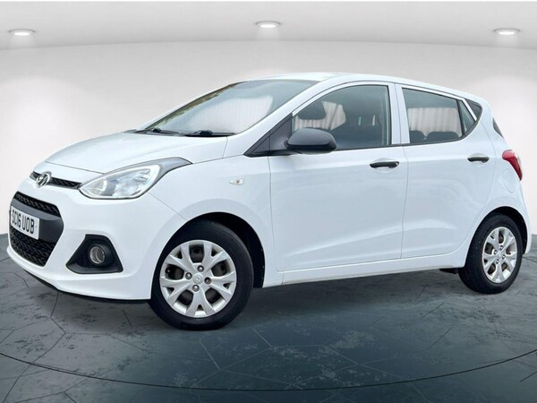 Used Hyundai i10 2016 for sale - 76211728: Photo 9