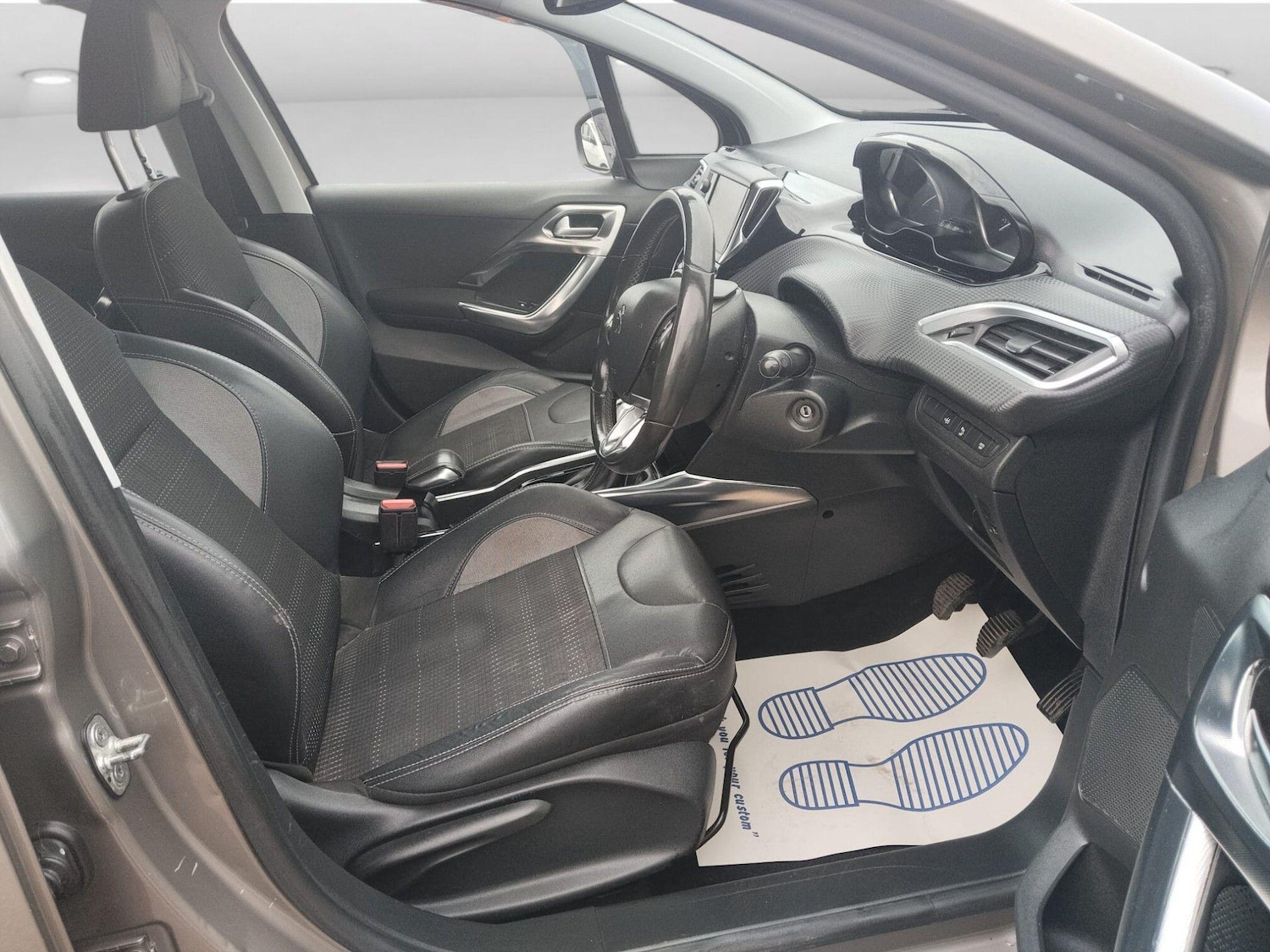 Used Peugeot 2008 2014 for sale - 76186905: Photo 14