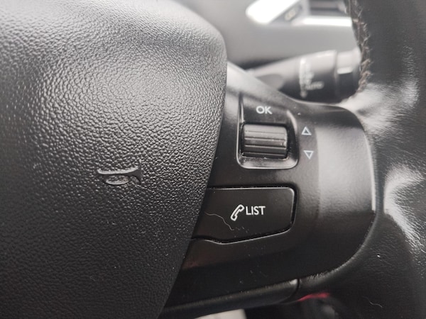 Used Peugeot 2008 2014 for sale - 76186905: Photo 27