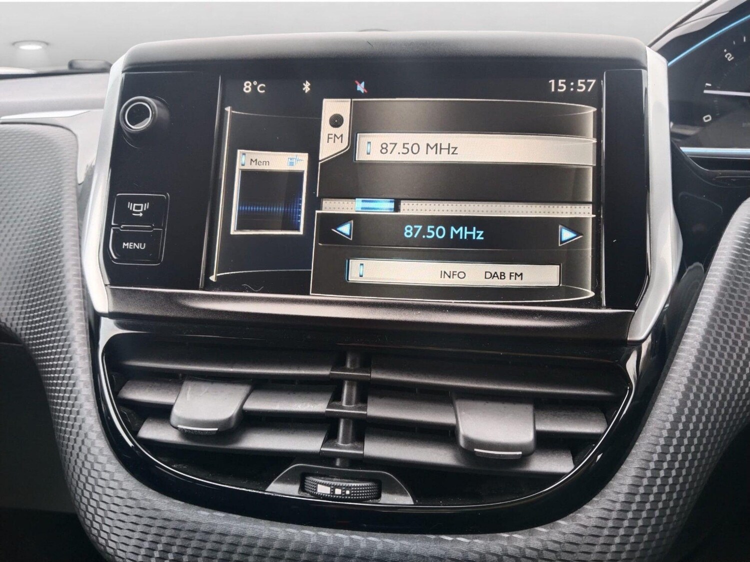 Used Peugeot 2008 2014 for sale - 76186905: Photo 35