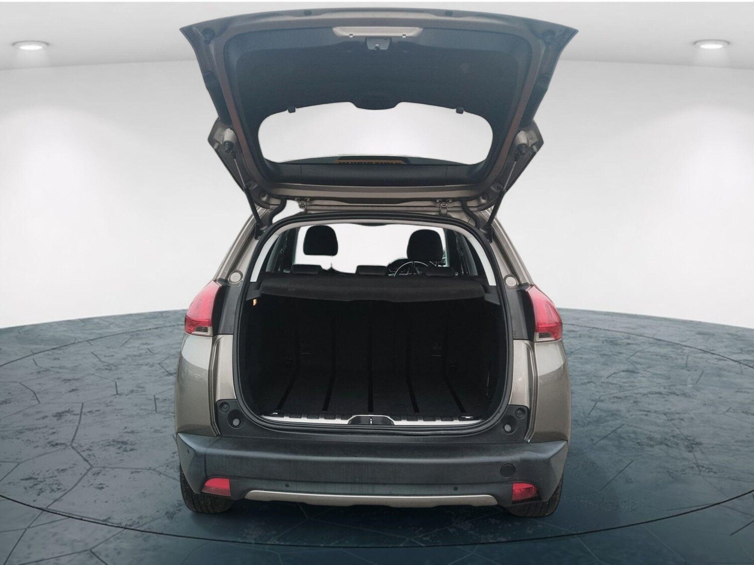 Used Peugeot 2008 2014 for sale - 76186905: Photo 37