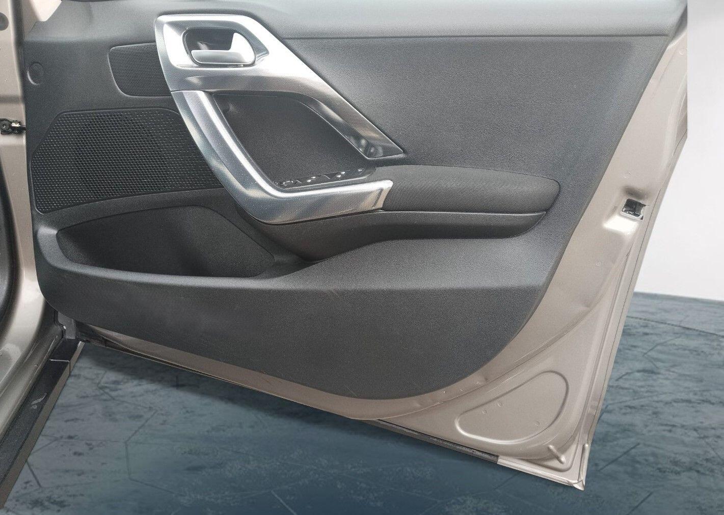 Used Peugeot 2008 2014 for sale - 76186905: Photo 38