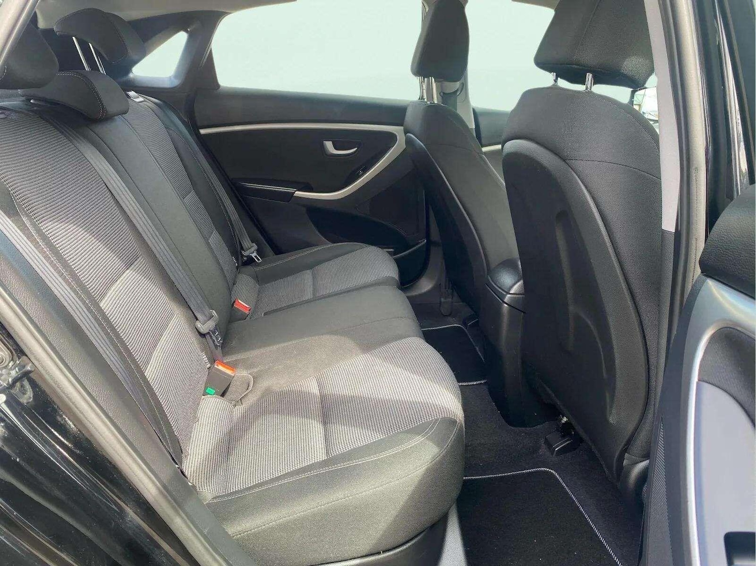 Used Hyundai i30 2014 for sale - 76186906: Photo 15