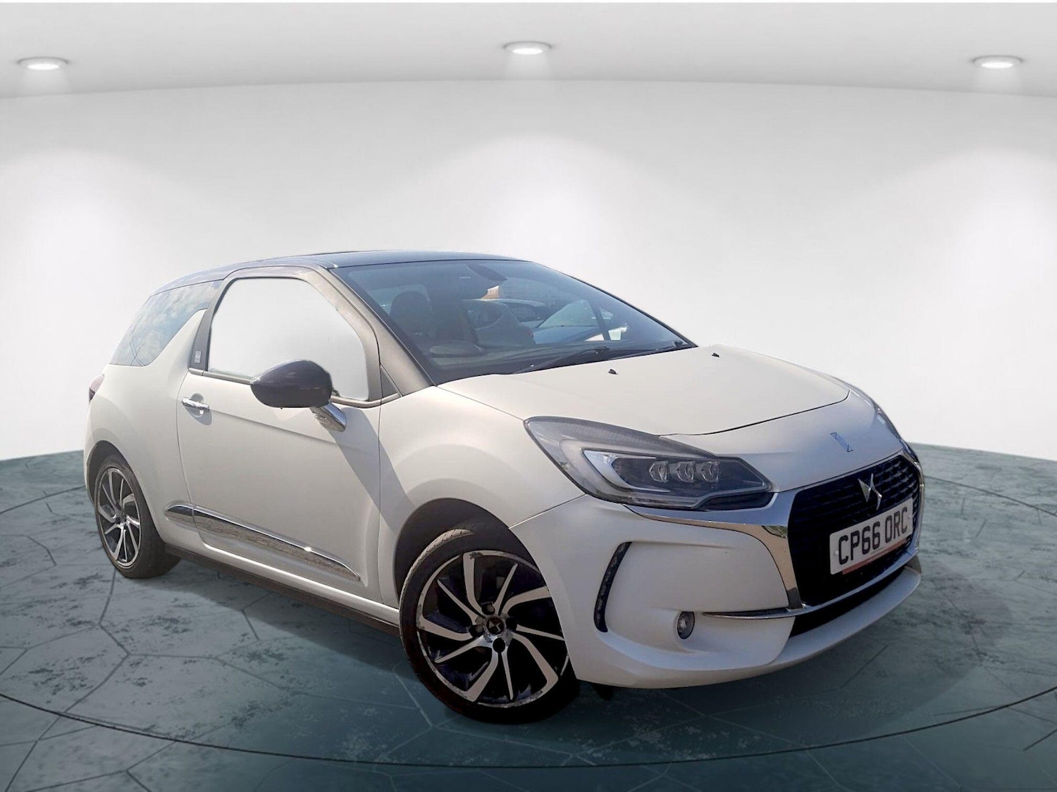 Used DS Automobiles DS 3 2017 for sale - 76641636: Photo 12