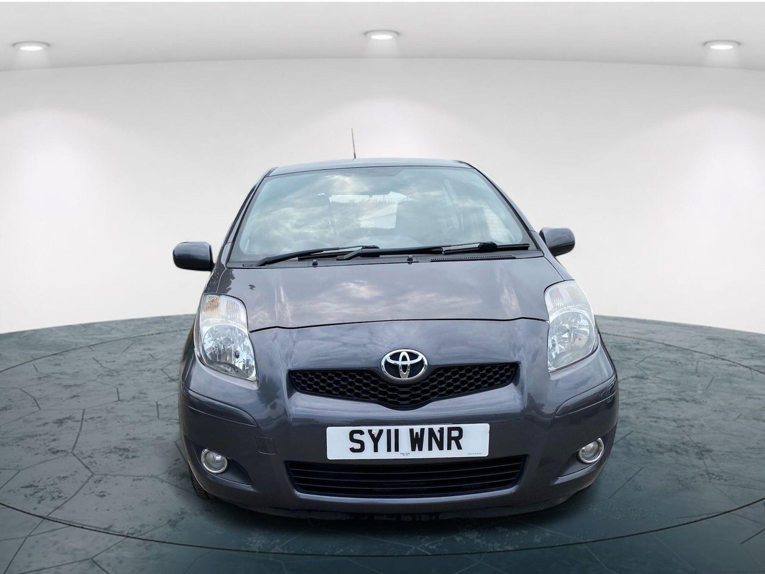 Used Toyota Yaris 2011 for sale - 76186961: Photo 10