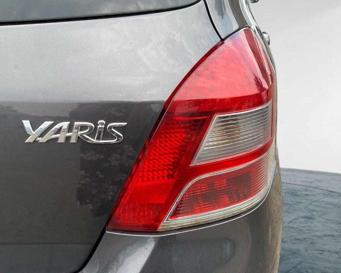 Used Toyota Yaris 2011 for sale - 76186961: Photo 42