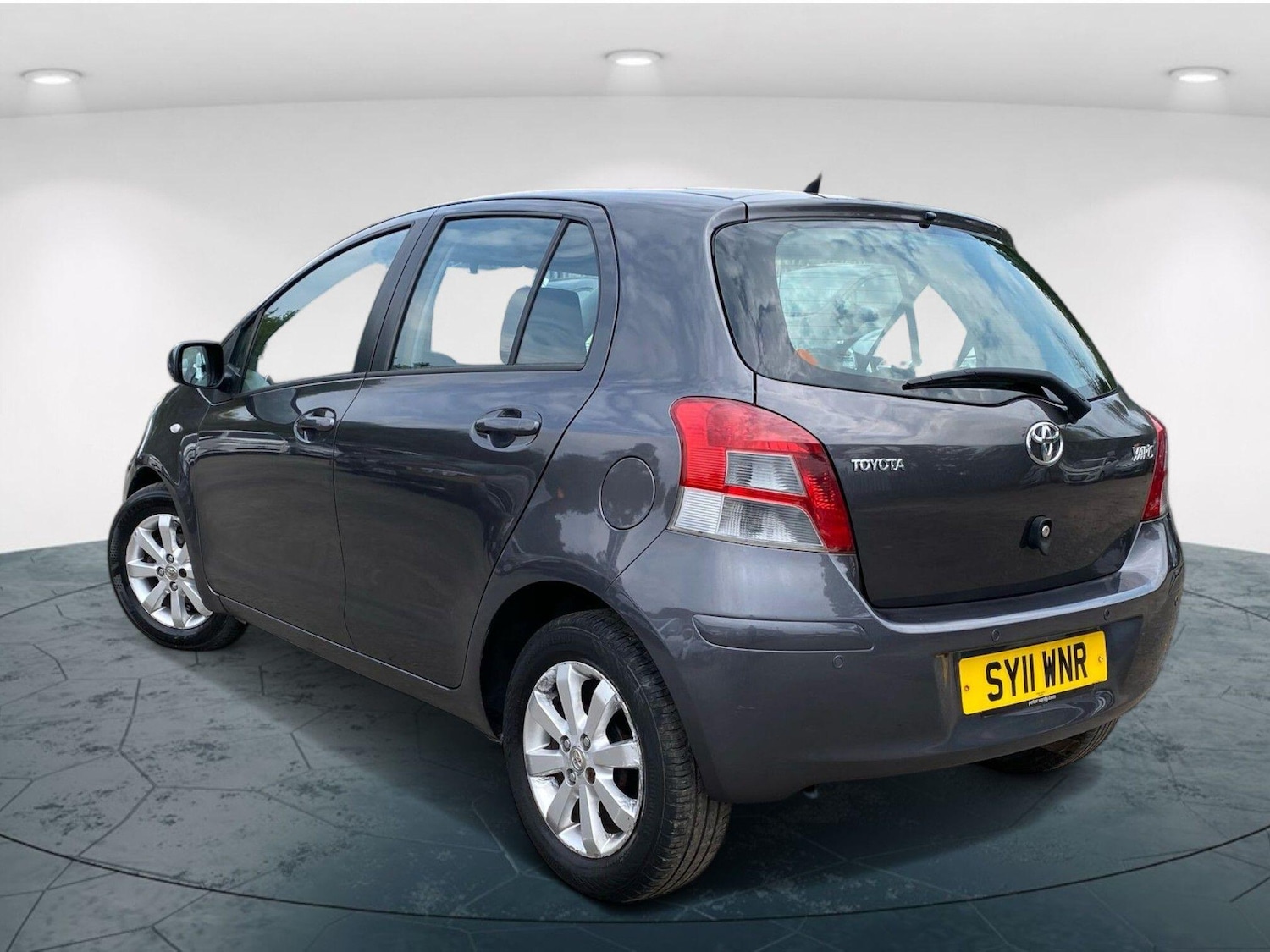 Used Toyota Yaris 2011 for sale - 76186961: Photo 7