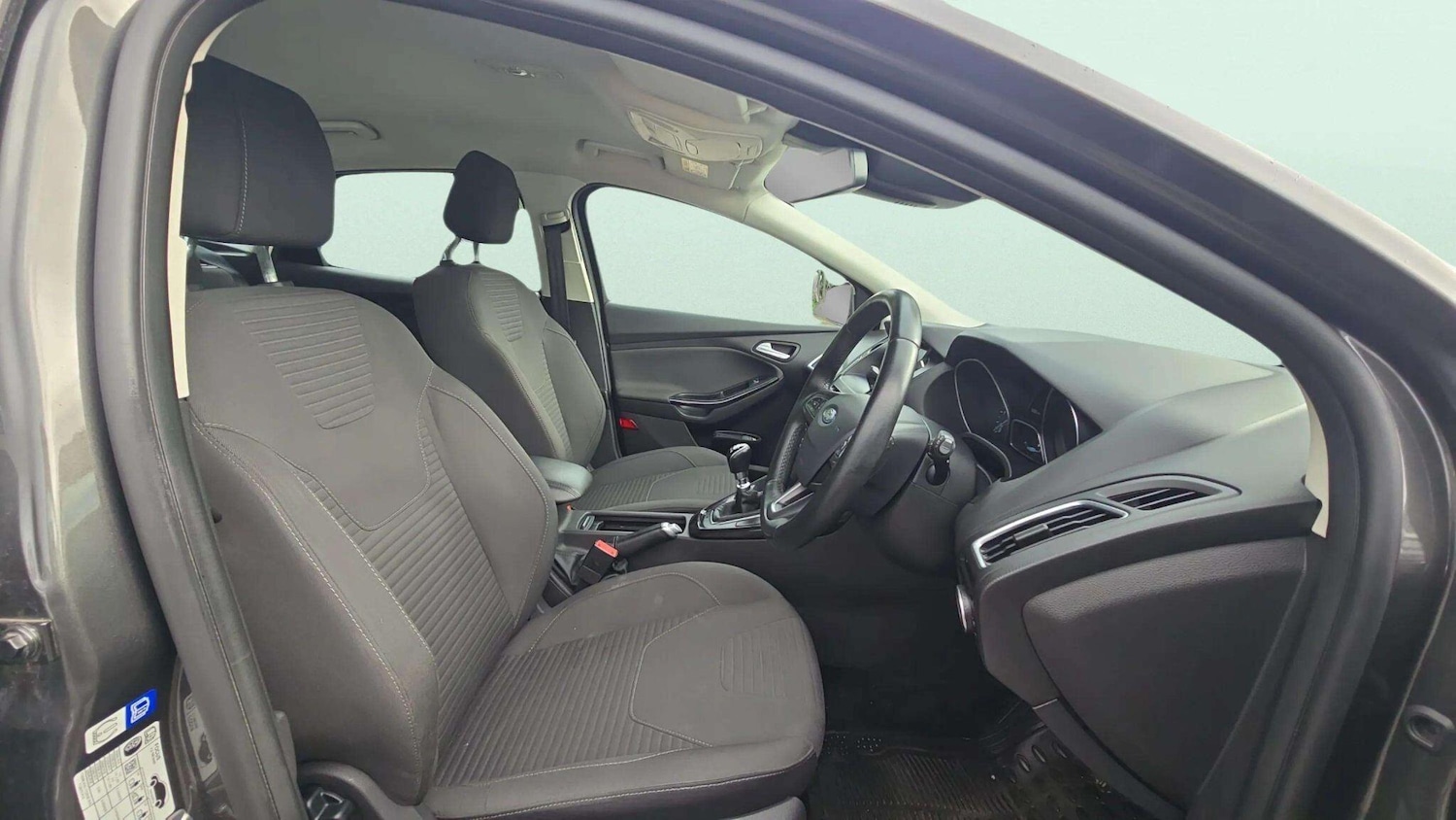 Used Ford Focus 2018 for sale - 76186890: Photo 11