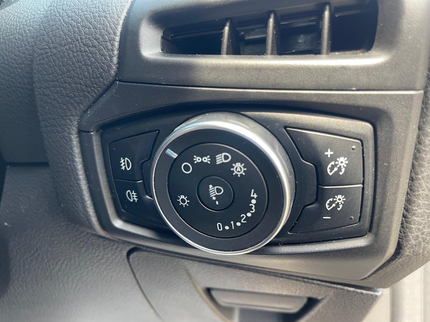 Used Ford Focus 2018 for sale - 76186890: Photo 20