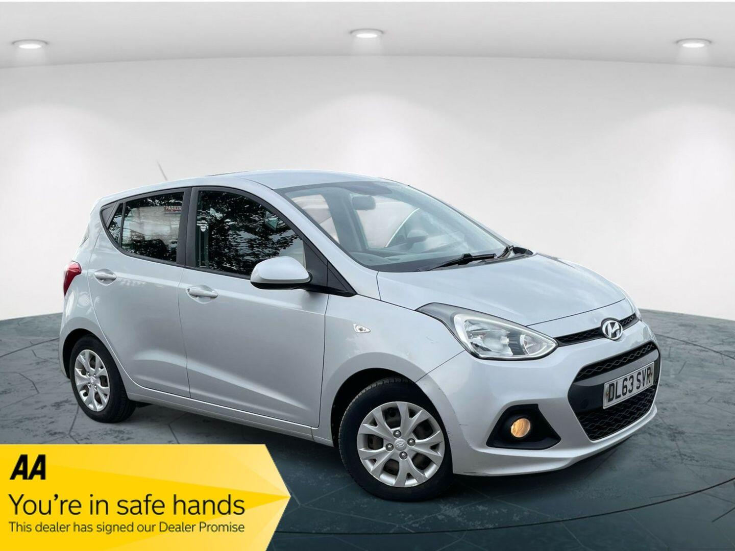 Used Hyundai i10 2014 for sale - 76186882: Photo 1