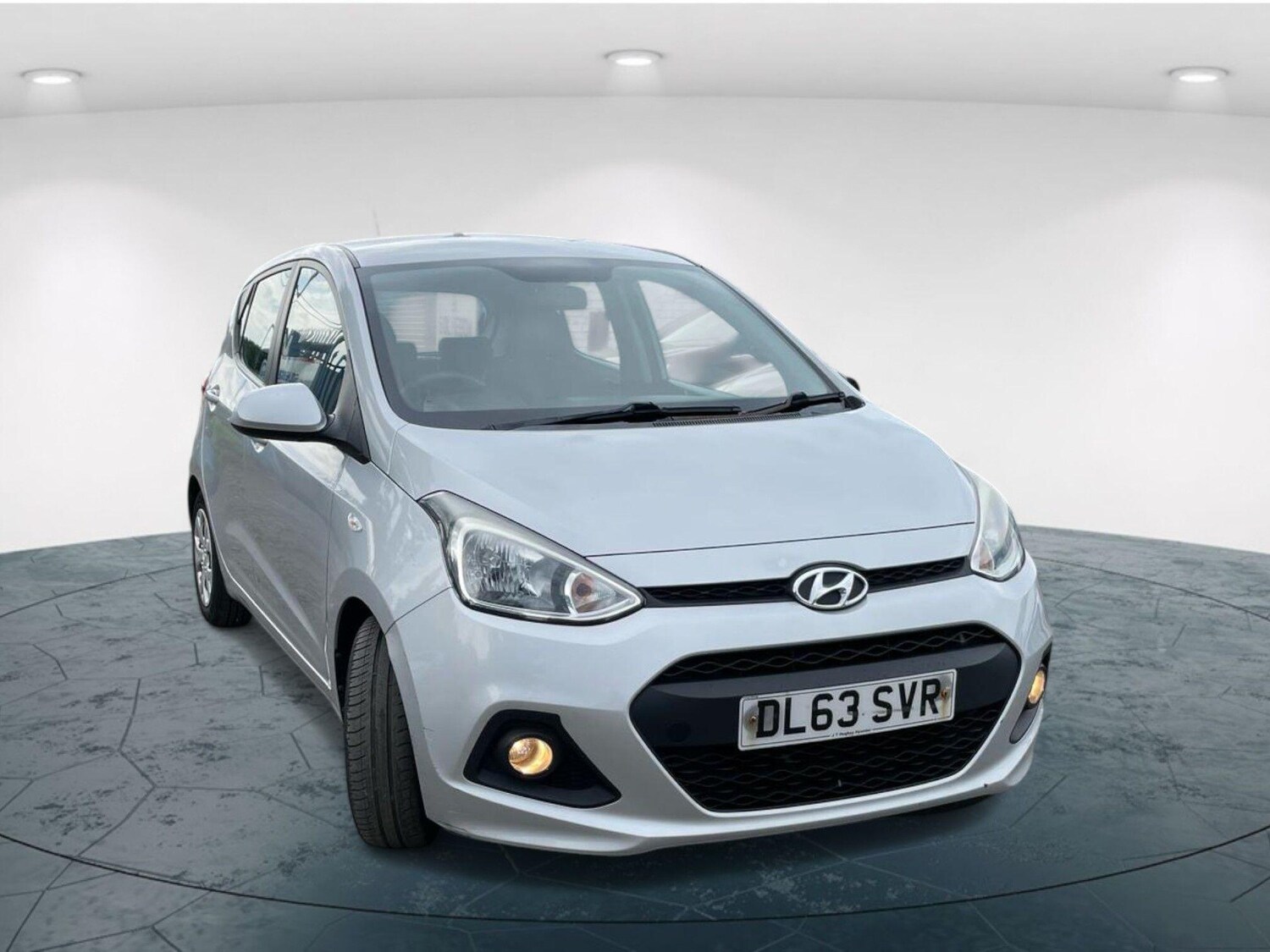 Used Hyundai i10 2014 for sale - 76186882: Photo 10