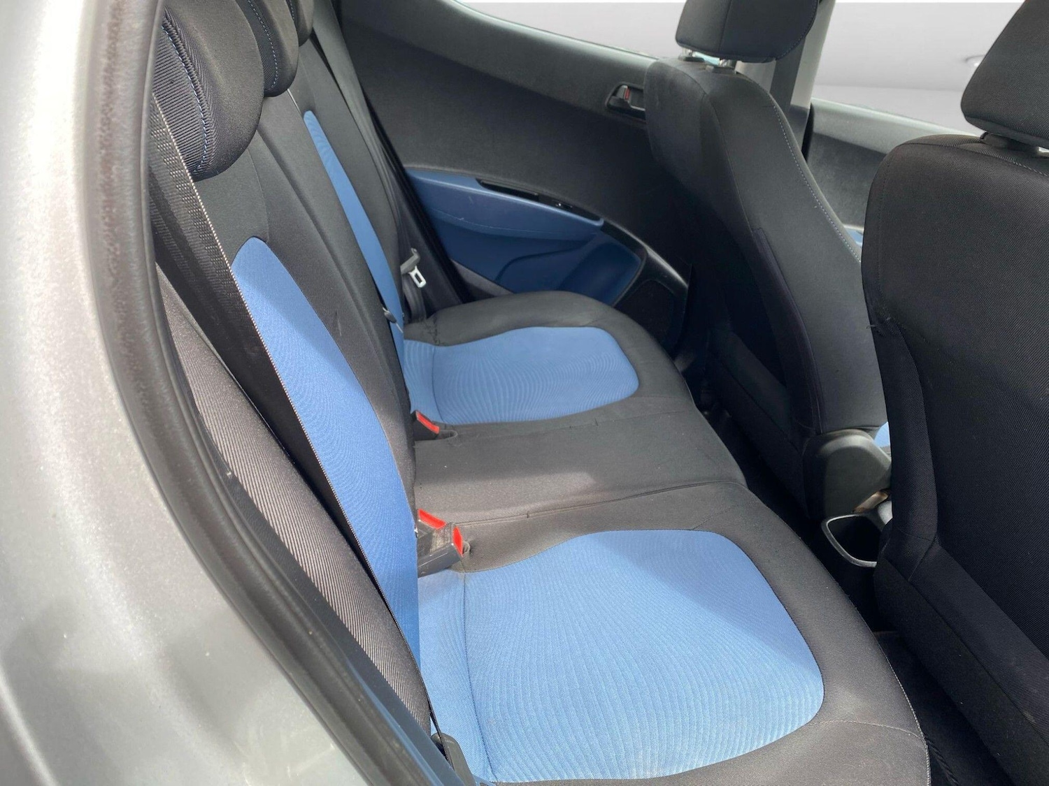 Used Hyundai i10 2014 for sale - 76186882: Photo 16