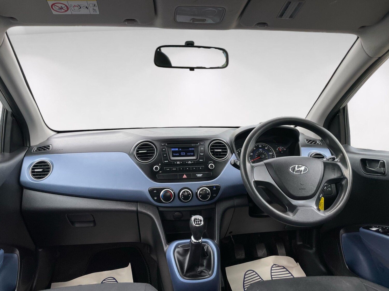 Used Hyundai i10 2014 for sale - 76186882: Photo 21