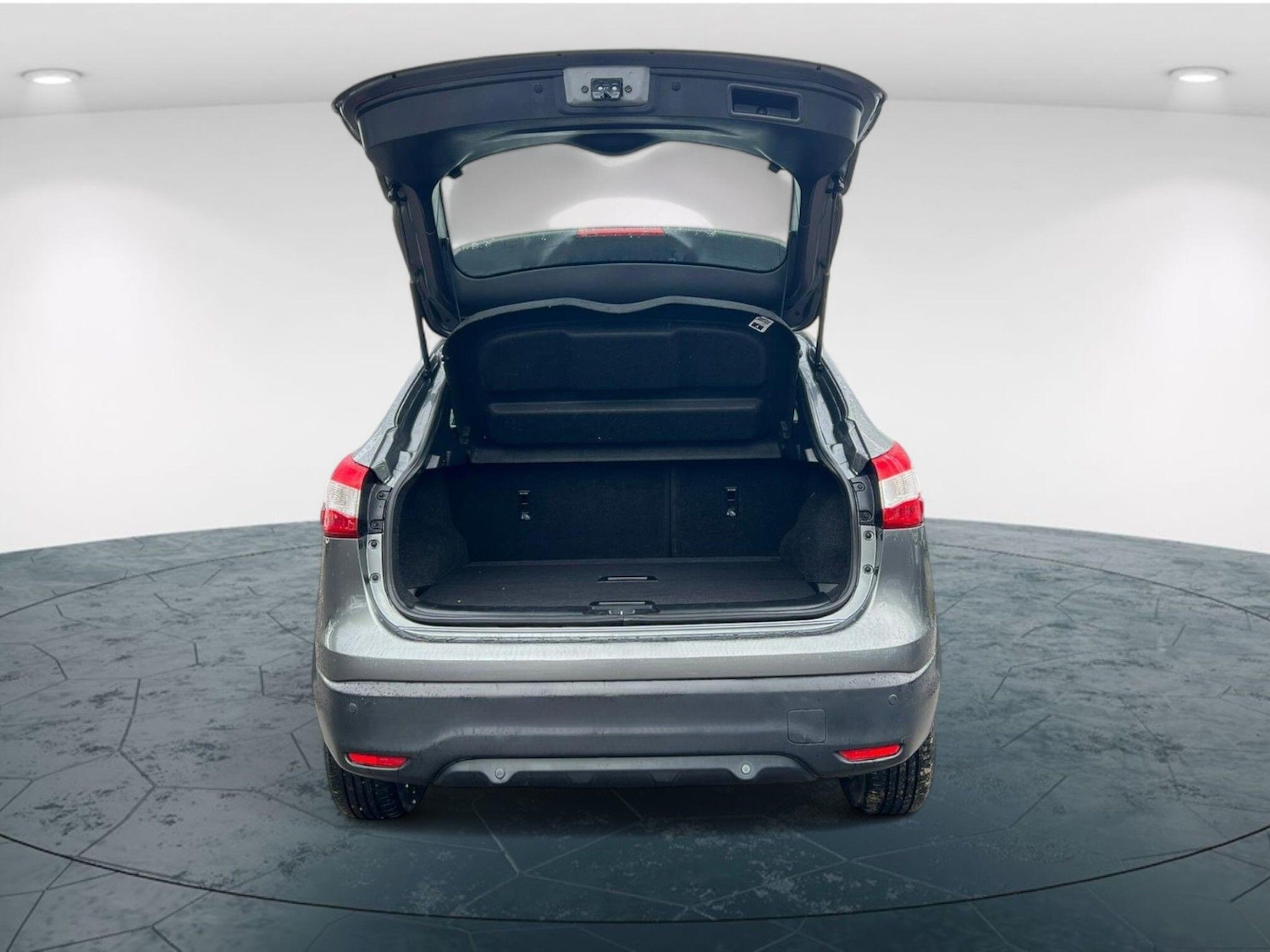 Used Nissan Qashqai 2017 for sale - 76542241: Photo 35