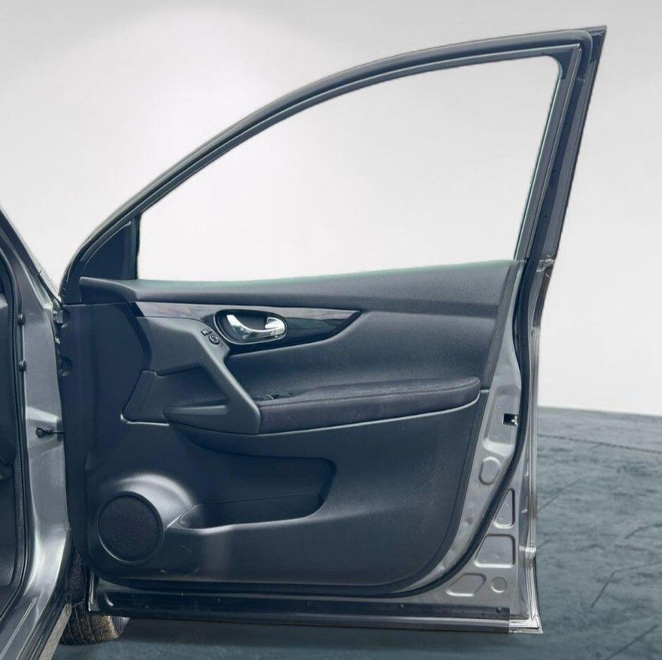 Used Nissan Qashqai 2017 for sale - 76542241: Photo 38