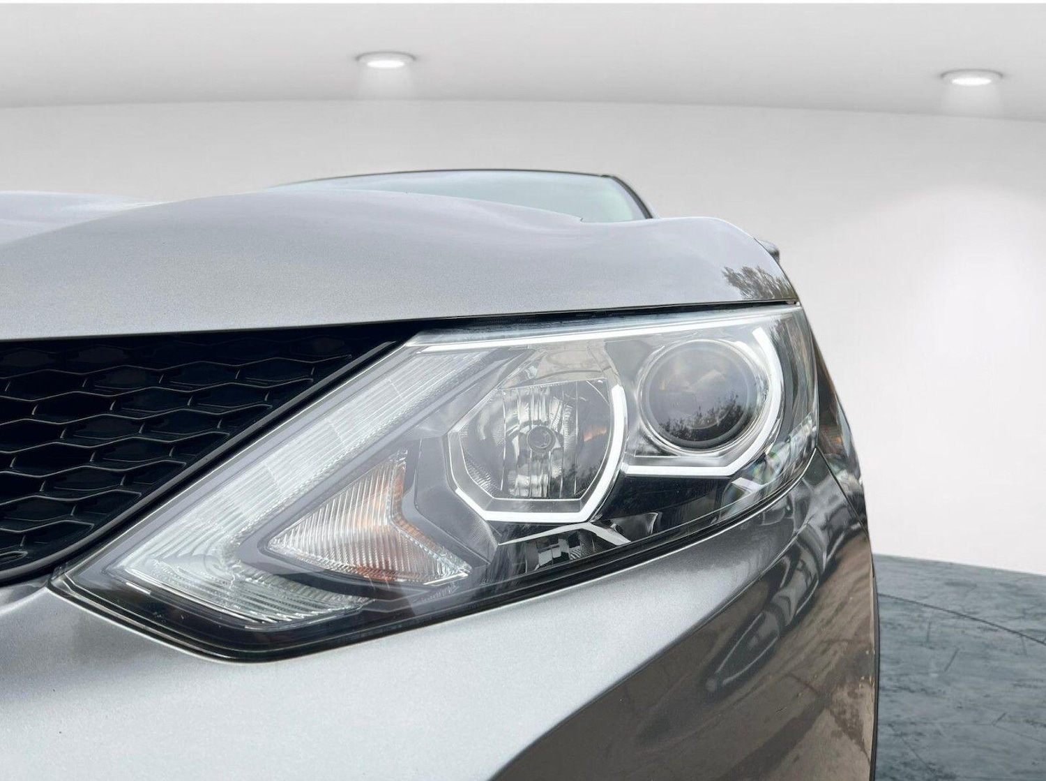 Used Nissan Qashqai 2017 for sale - 76542241: Photo 51