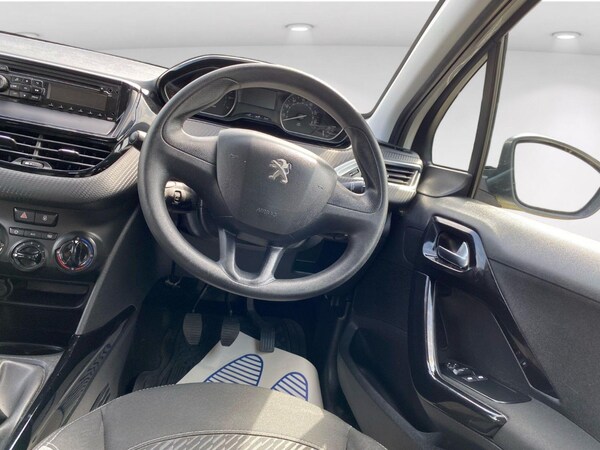 Used Peugeot 2008 2015 for sale - 76186867: Photo 25