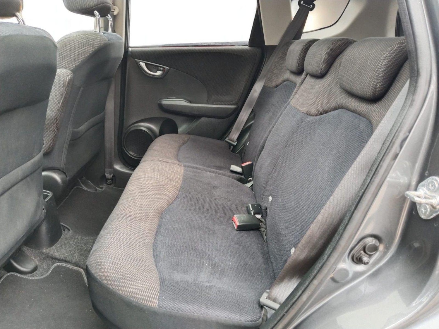 Used Honda Jazz 2013 for sale - 76186884: Photo 19