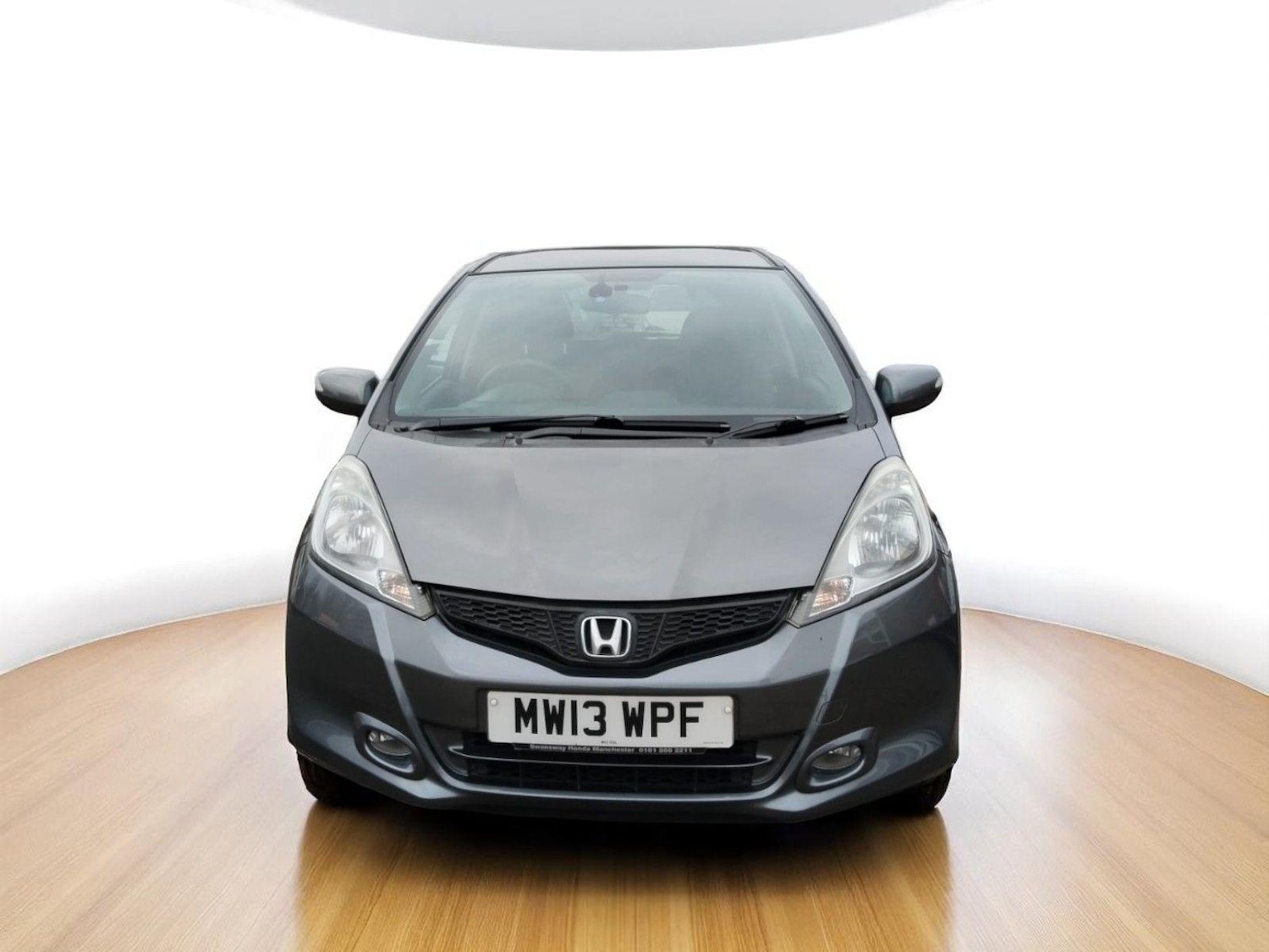 Used Honda Jazz 2013 for sale - 76186884: Photo 2