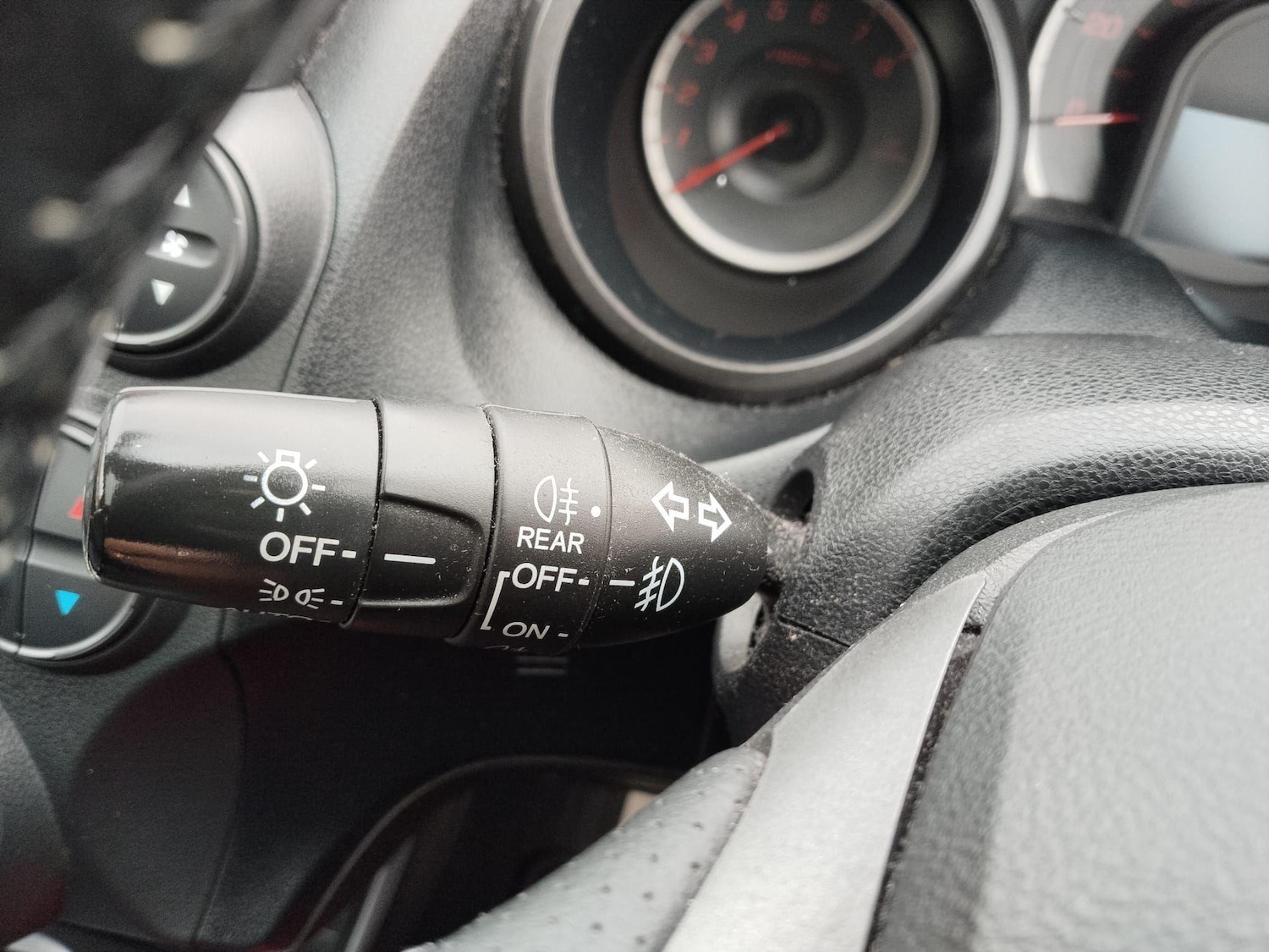 Used Honda Jazz 2013 for sale - 76186884: Photo 27