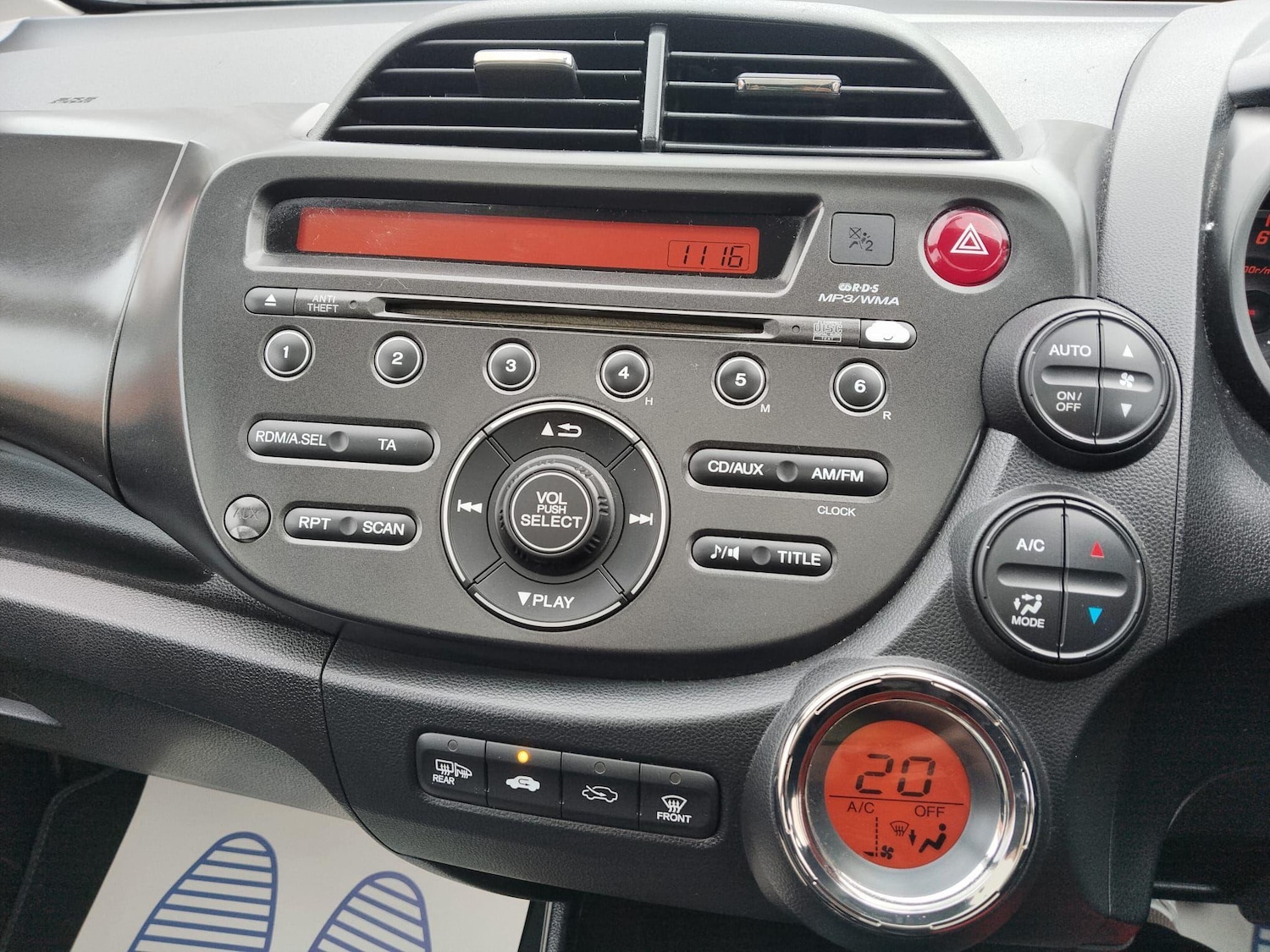 Used Honda Jazz 2013 for sale - 76186884: Photo 30