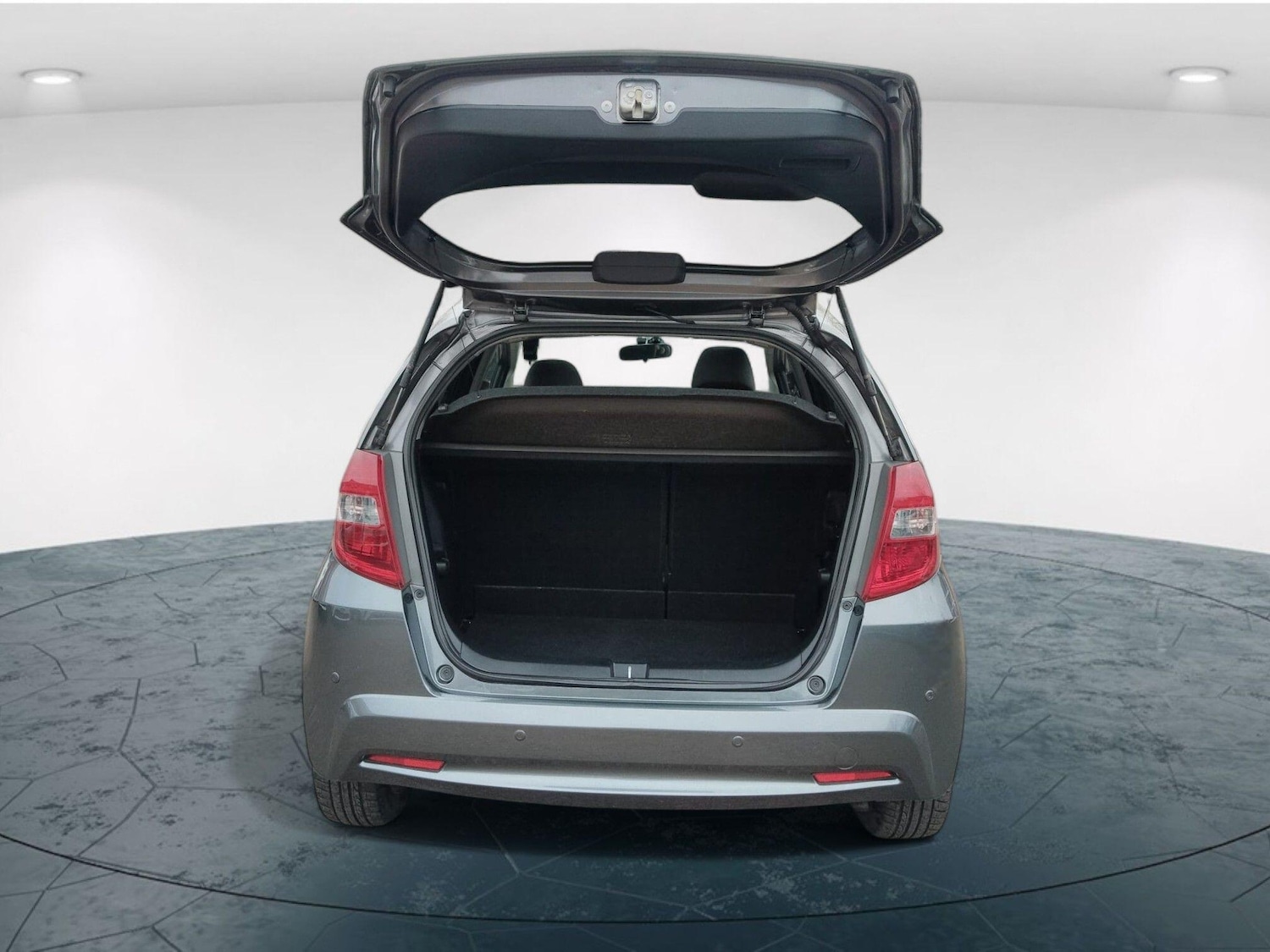 Used Honda Jazz 2013 for sale - 76186884: Photo 37