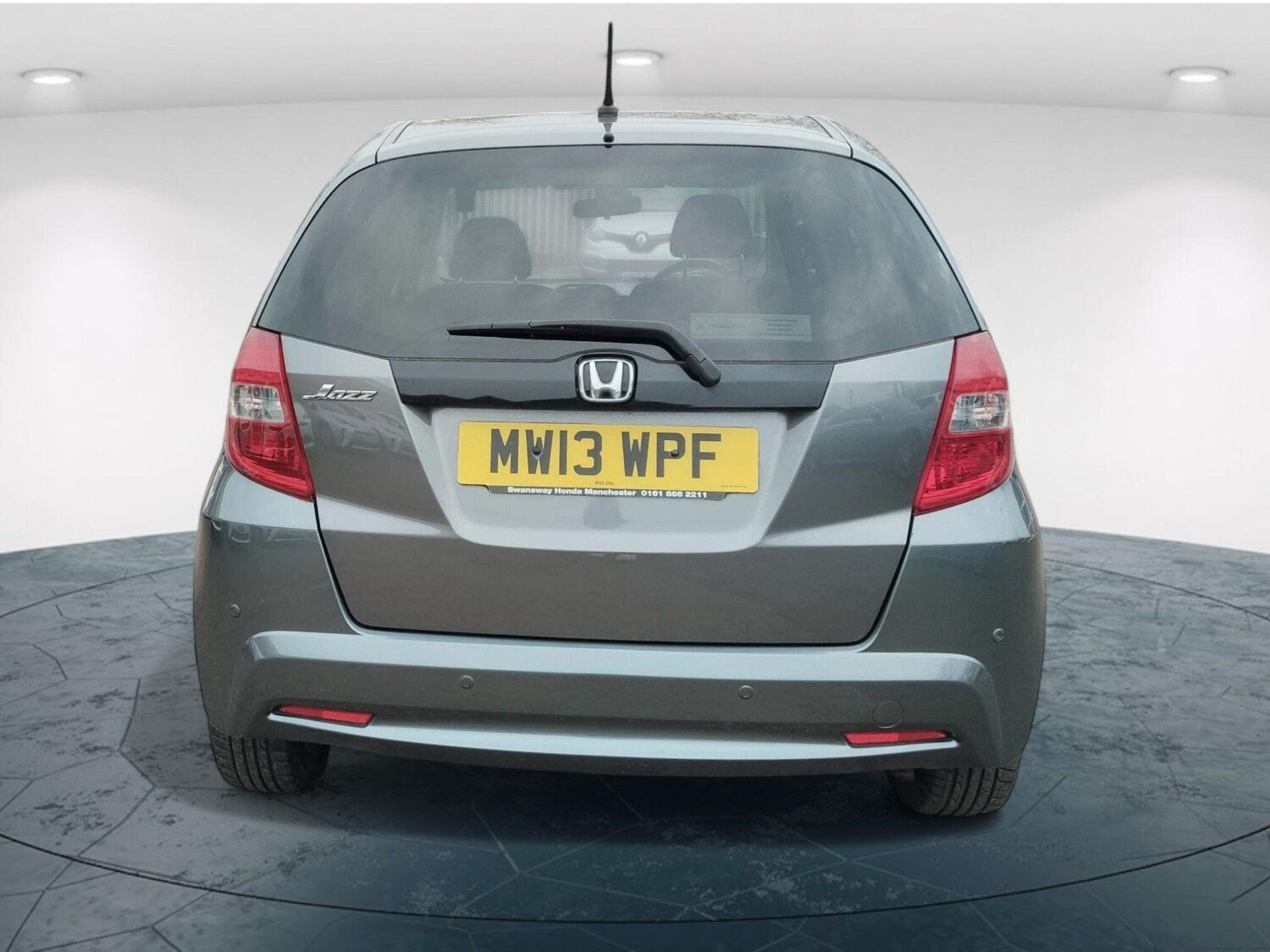 Used Honda Jazz 2013 for sale - 76186884: Photo 6
