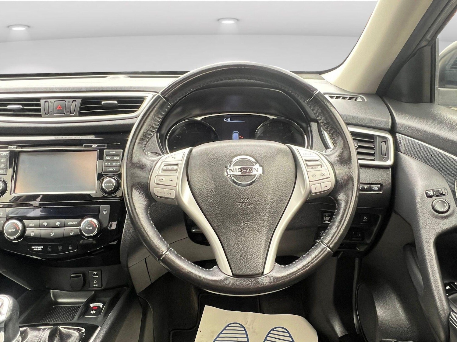 Used Nissan X-Trail 2015 for sale - 76376849: Photo 24