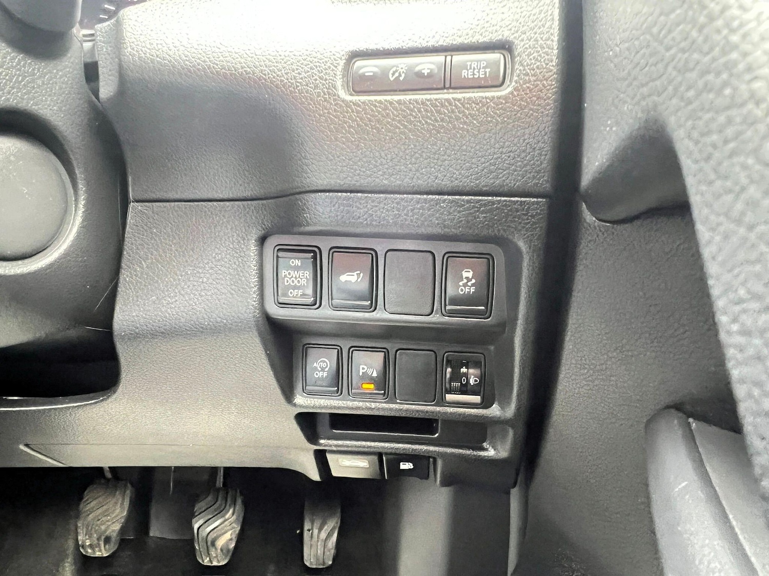 Used Nissan X-Trail 2015 for sale - 76376849: Photo 33