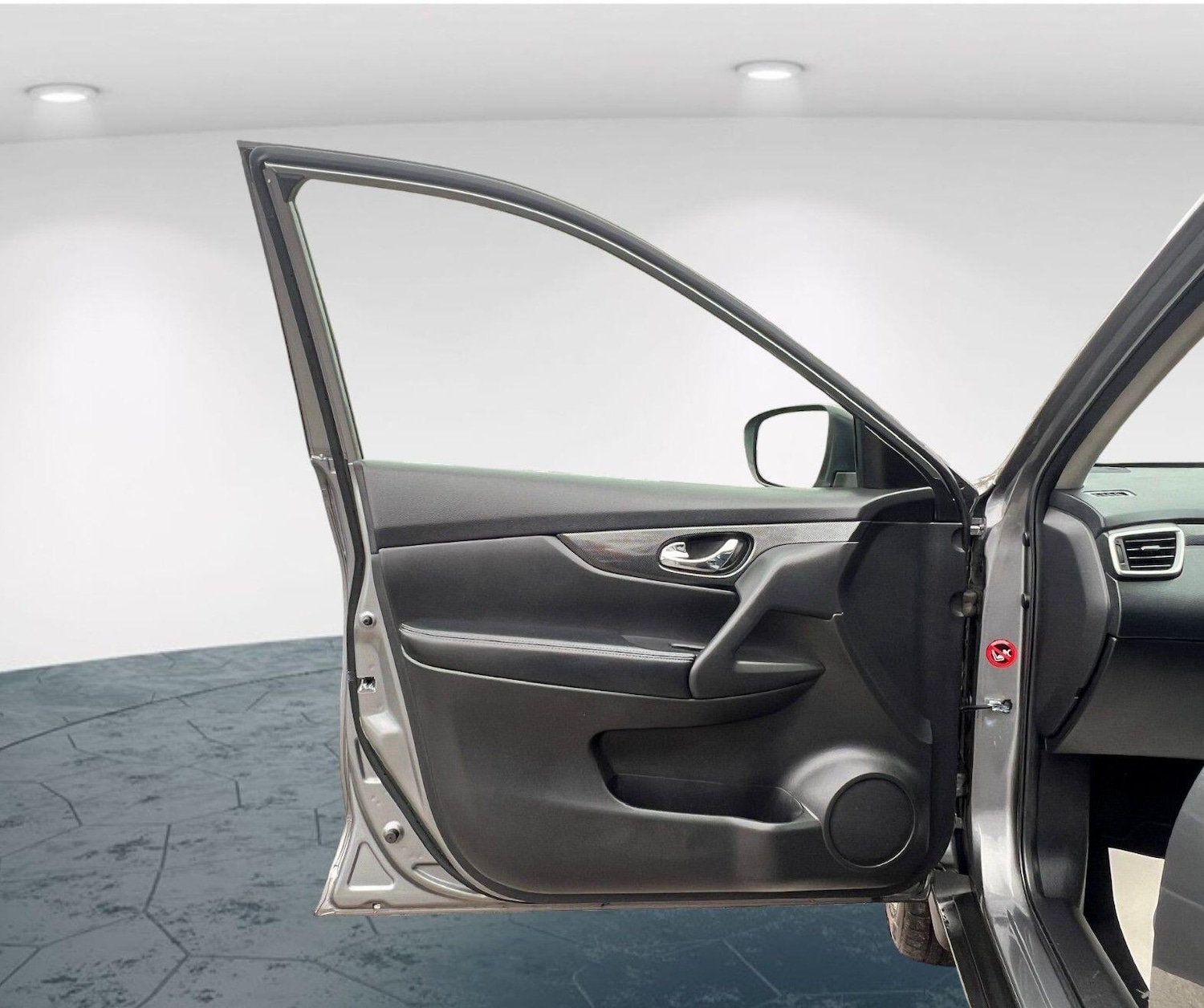 Used Nissan X-Trail 2015 for sale - 76376849: Photo 43