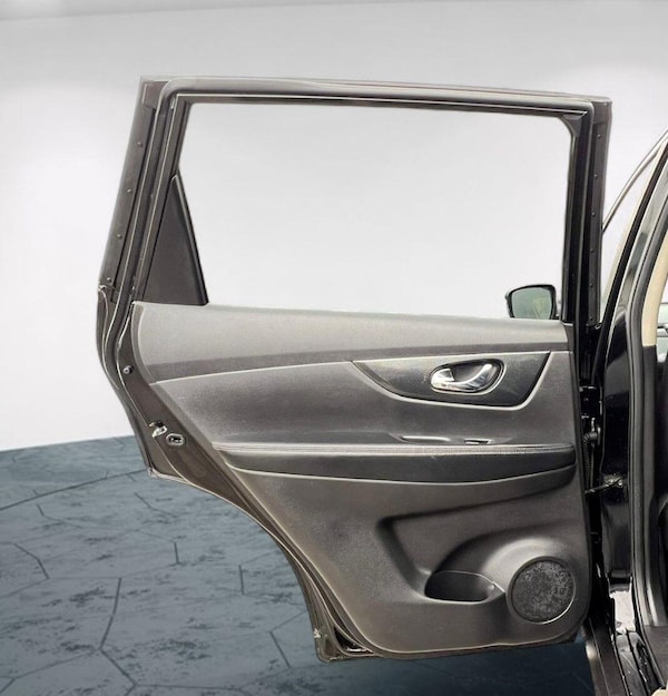 Used Nissan X-Trail 2016 for sale - 76287926: Photo 41