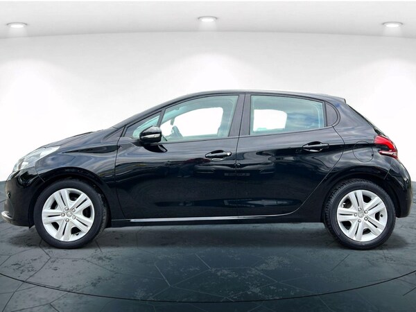 Used Peugeot 208 2019 for sale - 76341050: Photo 8
